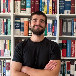 YT LAW FOTO- ulkem hancar